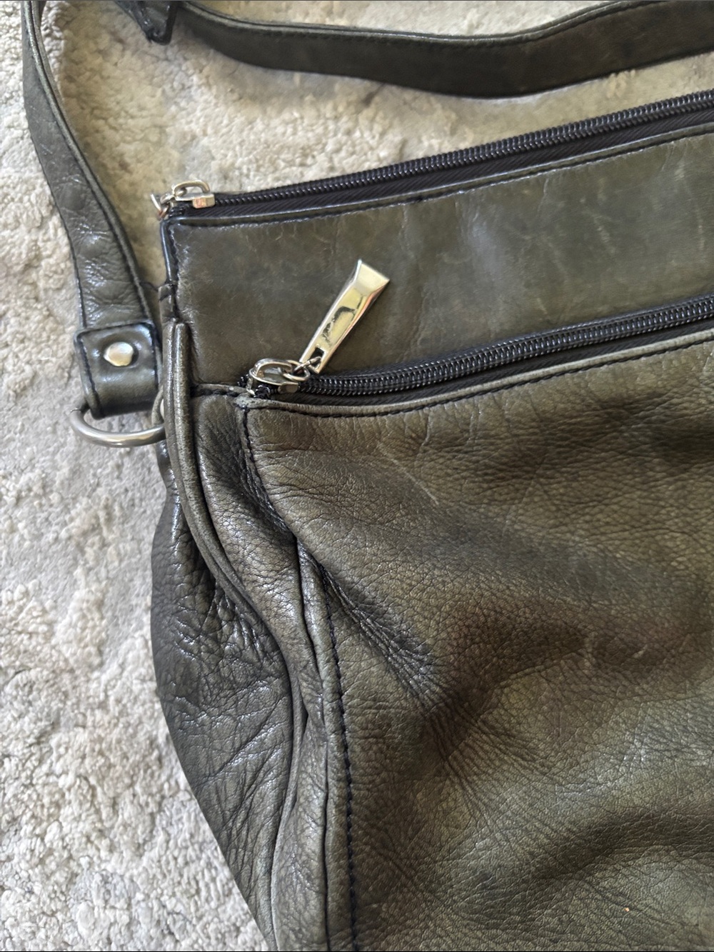 Wilsons Leather Olive-Tone Leather Crossbody Bag - Picture 2 of 4